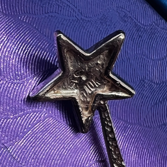 10K W/Y Gold Shooting Star Slide Pendant - Picture 15 of 16